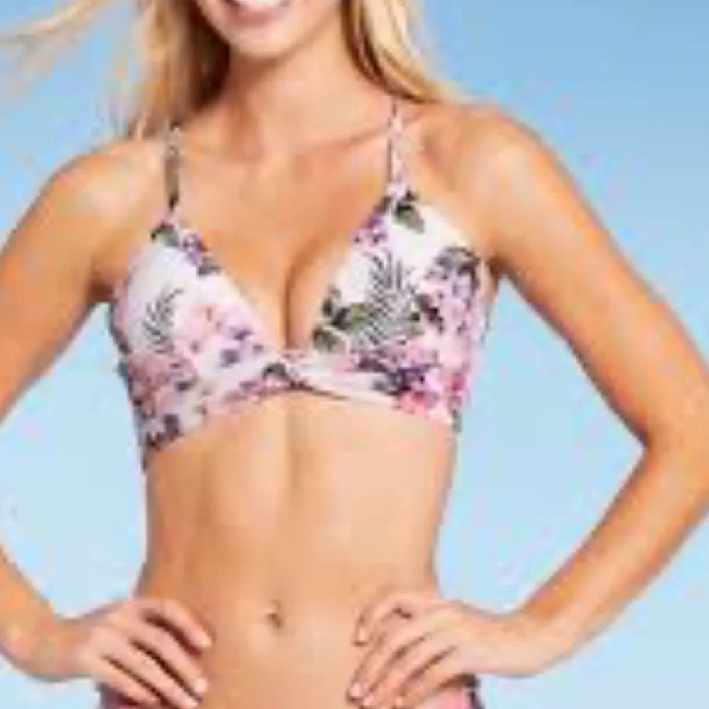 Shade&Shore, 34C, NWT, white, floral twist front‎ plunge, crisscross, back, tie,